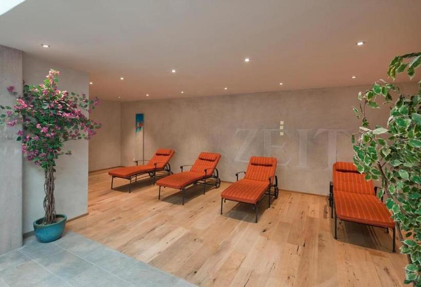 ホテル Matterhornblick