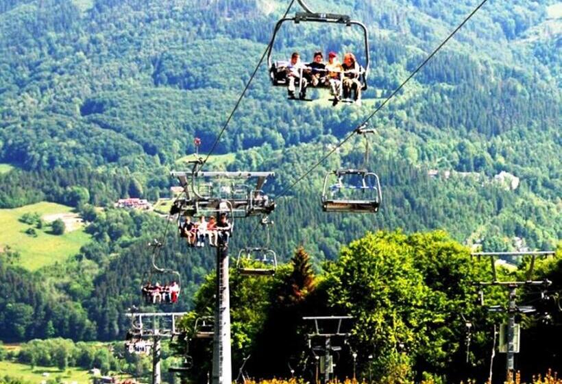 هتل Montebello Bussines & Spa