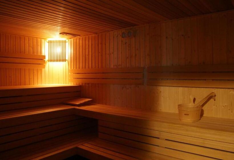 هتل Montebello Bussines & Spa