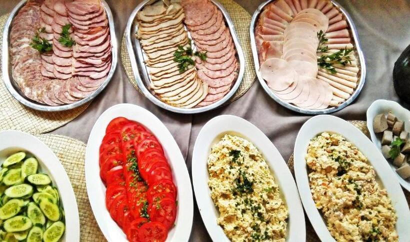 هتل Montebello Bussines & Spa