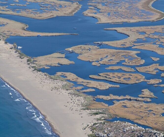 Отель Murat Pasha Mansion