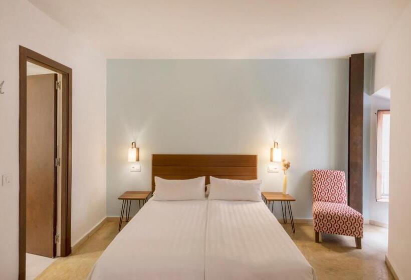 酒店 Palau Sa Font