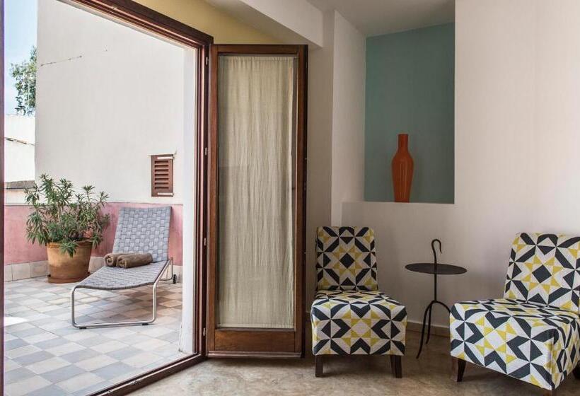 酒店 Palau Sa Font