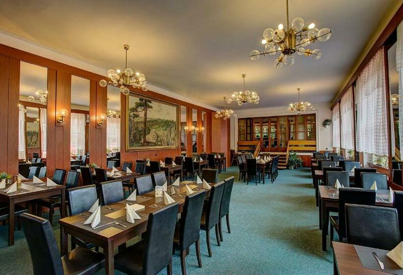 Parkhotel Skalní Město