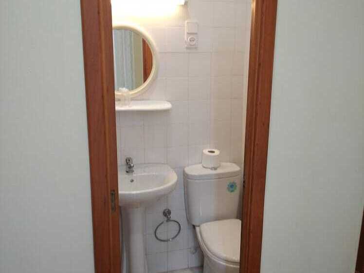 هتل Pensao Estacao Central