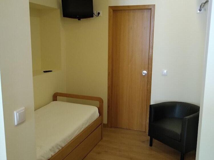 هتل Pensao Estacao Central