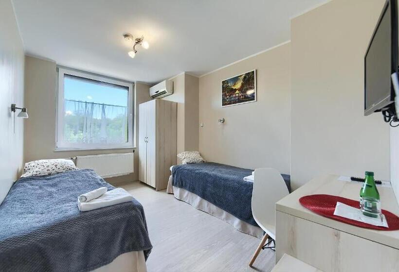 ホテル Pensjon Polska