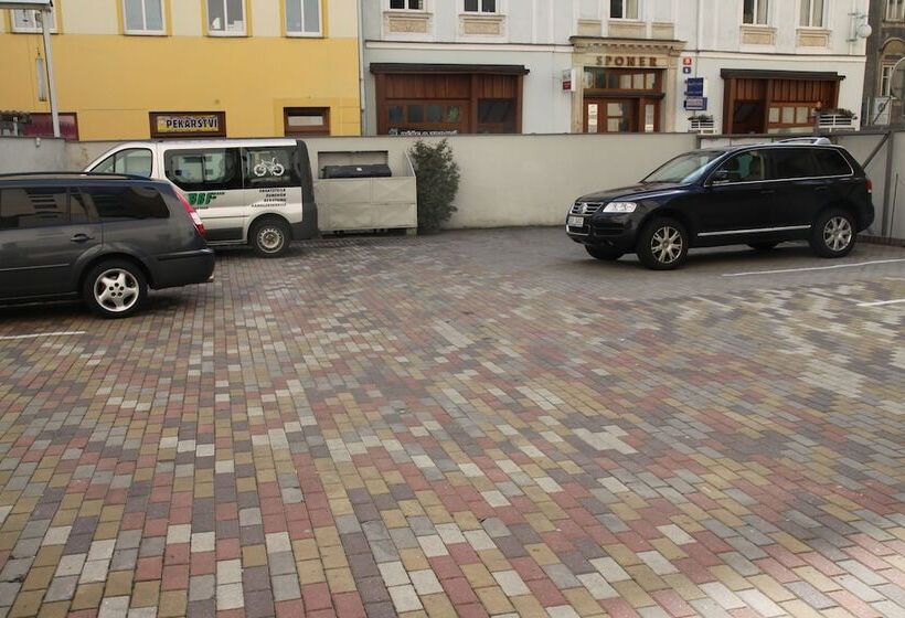 فندق Praha Liberec