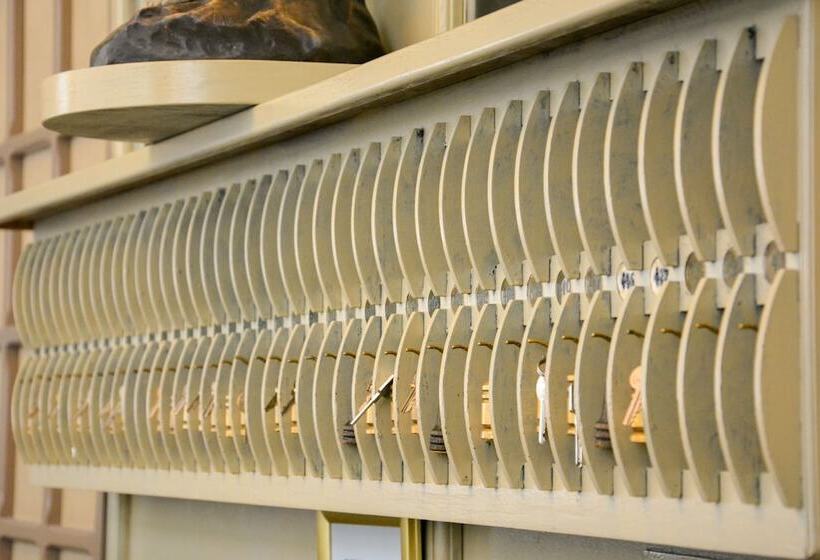 فندق Praha Liberec