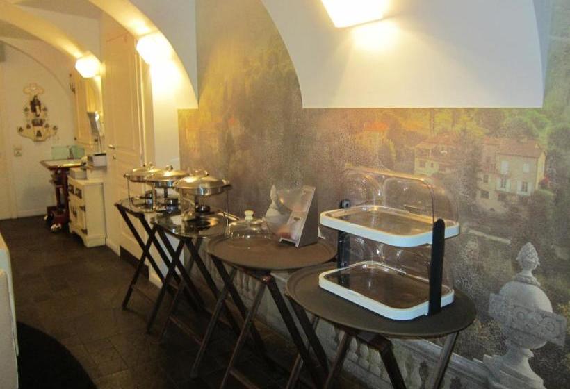 Отель The Volga House Boutique