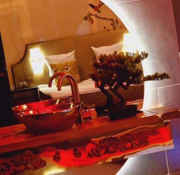 هتل Ramka & Restaurant & Wine Bar