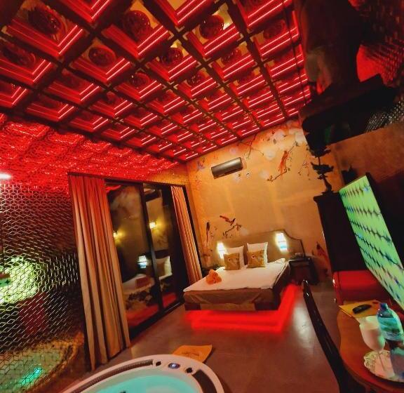 هتل Ramka & Restaurant & Wine Bar