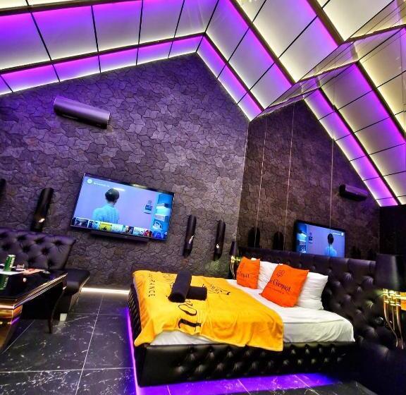 هتل Ramka & Restaurant & Wine Bar