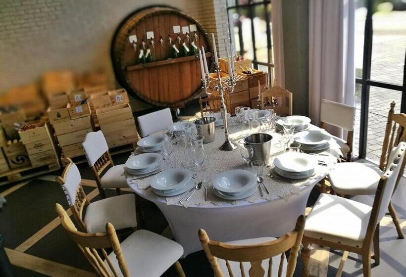 هتل Ramka & Restaurant & Wine Bar