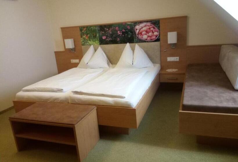 호텔 Restaurant Zum Schwan