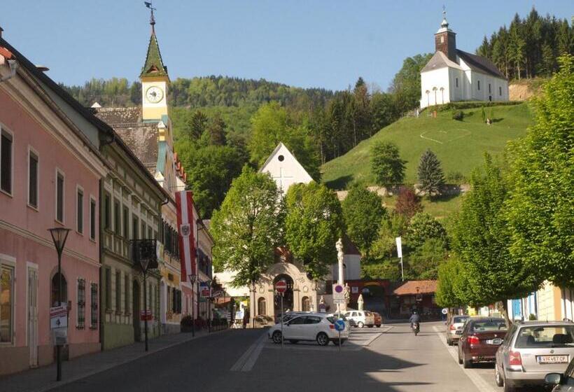 ホテル Restaurant Zum Schwan