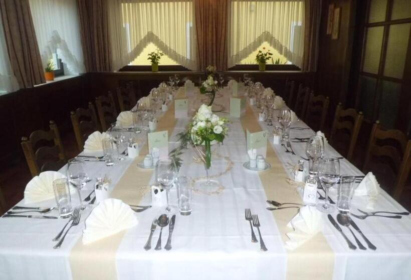 호텔 Restaurant Zum Schwan