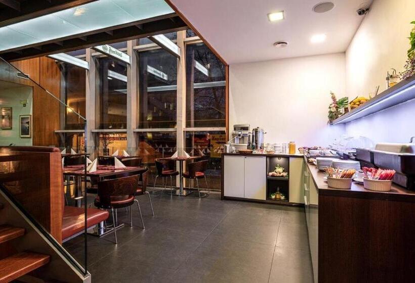 בית מלון כפרי Ruby Blue