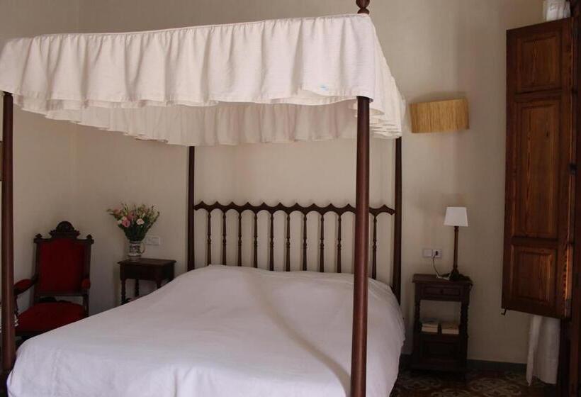 ホテル Sant Jaume