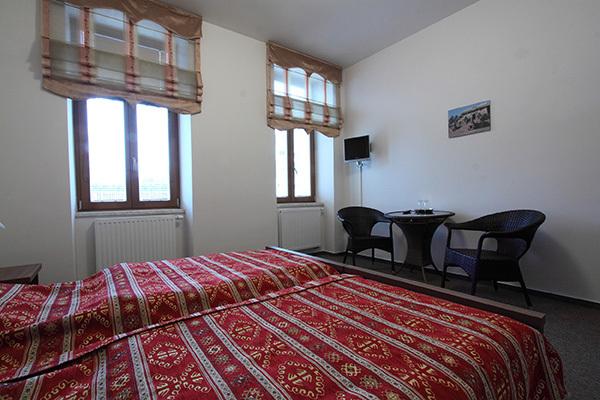 هتل Satyam Pension