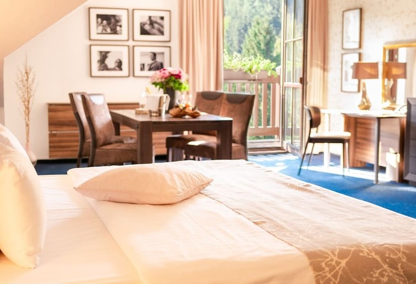 בית מלון כפרי Savoy