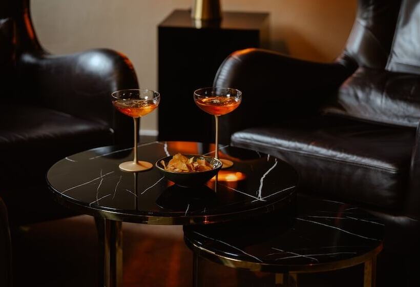 בית מלון כפרי Savoy