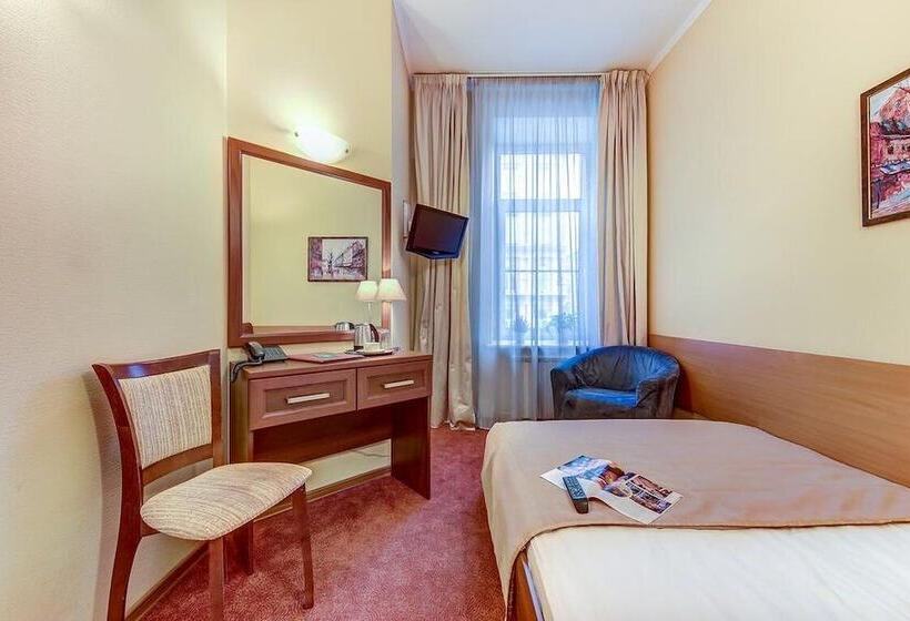 فندق Sonata On Mayakovskogo