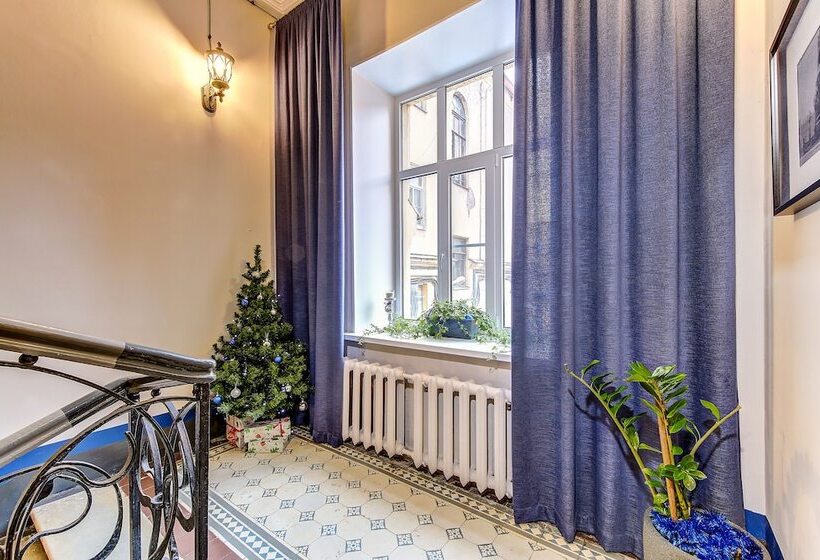 فندق Sonata On Mayakovskogo