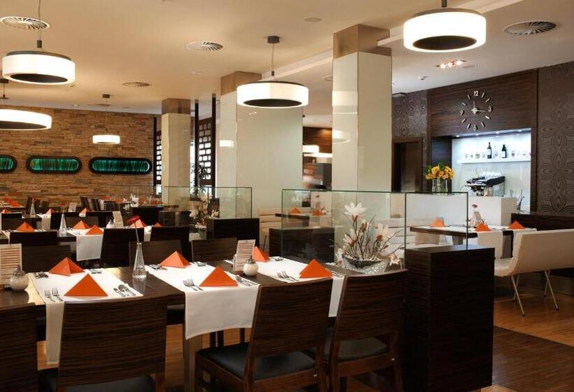 Отель St. Joseph Royal Regent