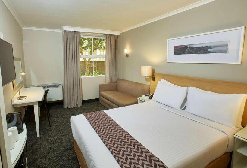 فندق Stayeasy Century City