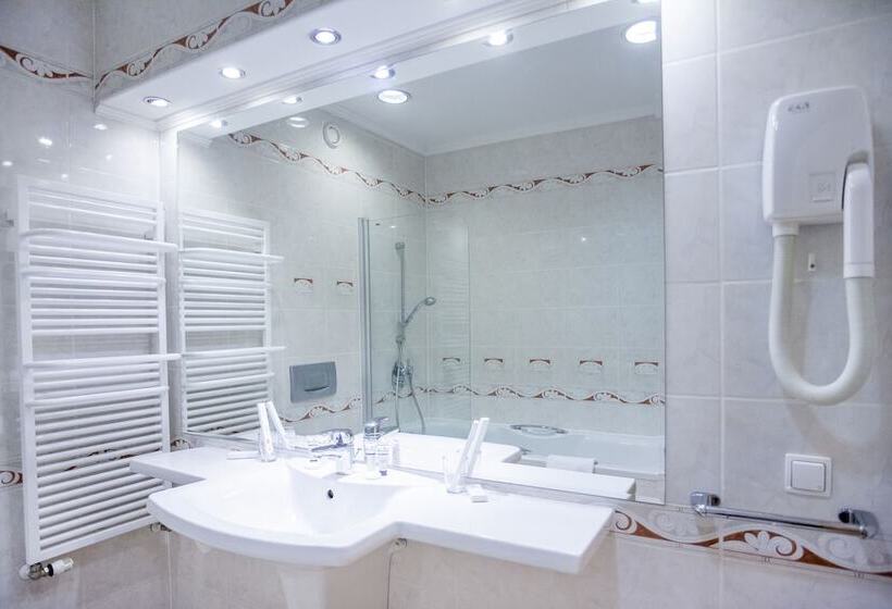 فندق Szydłowski