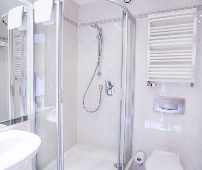 فندق Szydłowski