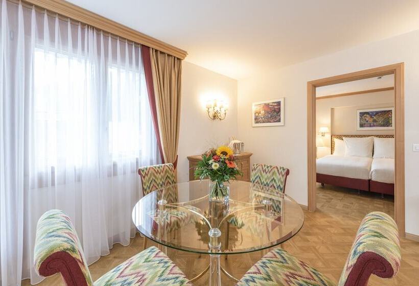 בית מלון כפרי Vereina