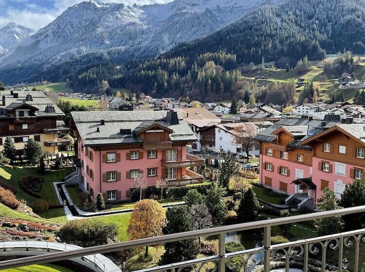 בית מלון כפרי Vereina