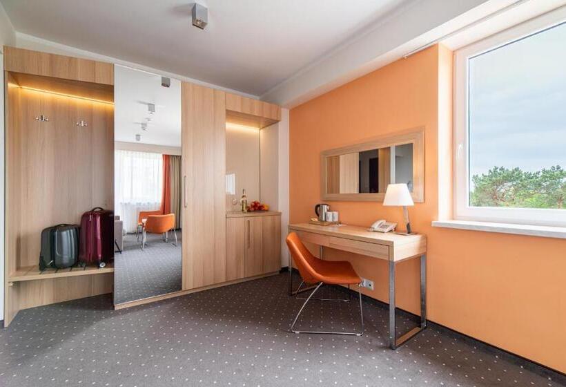 Отель Vestina Wellness & Spa