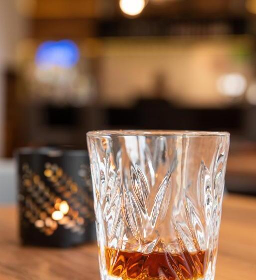 Отель Vestina Wellness & Spa