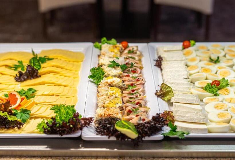 Отель Vestina Wellness & Spa