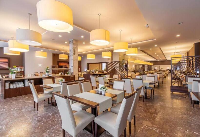 Отель Vestina Wellness & Spa