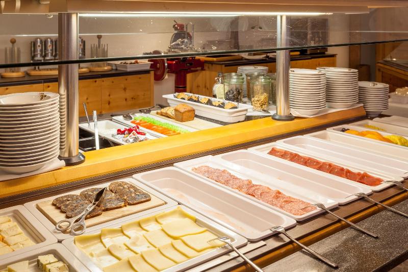 Отель Waldhaus Am See