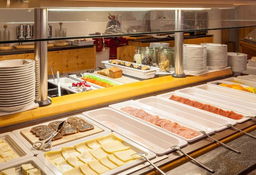 Отель Waldhaus Am See