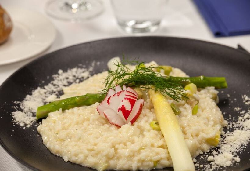 Отель Waldhaus Am See