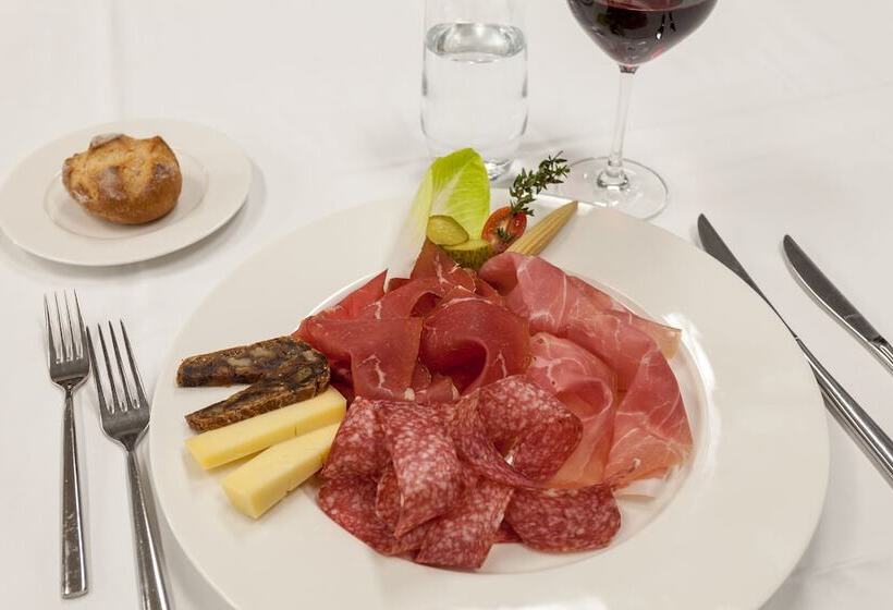 Отель Waldhaus Am See