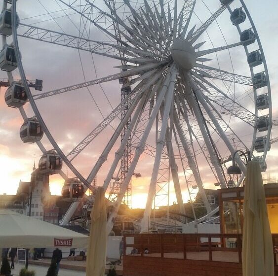 בית מלון כפרי Willa Litarion Old Town