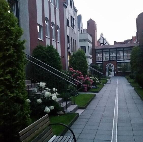 בית מלון כפרי Willa Litarion Old Town