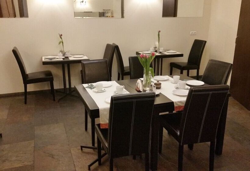 בית מלון כפרי Willa Litarion Old Town