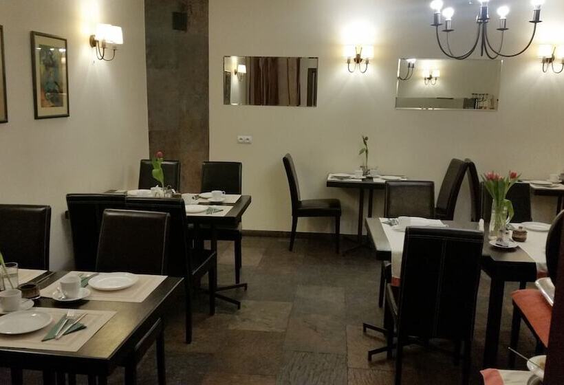 בית מלון כפרי Willa Litarion Old Town