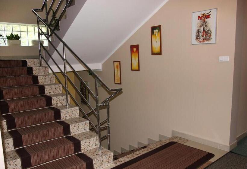 ホテル Willa Preludium