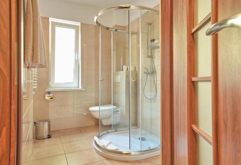 ホテル Willa Preludium