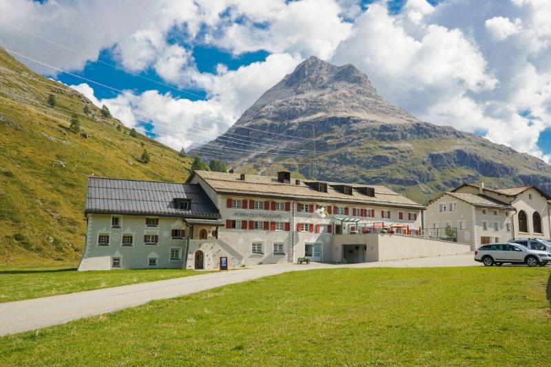 פנסיון Gasthaus & Hotel Berninahaus