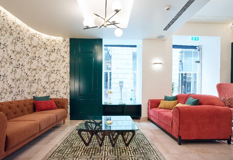 پانسیون Residencial Florescente